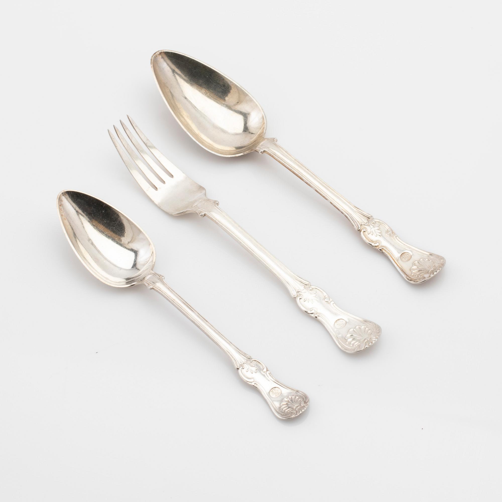 Silver cutlery, 34 pieces, Carl August Löndberg, mid-19th century.