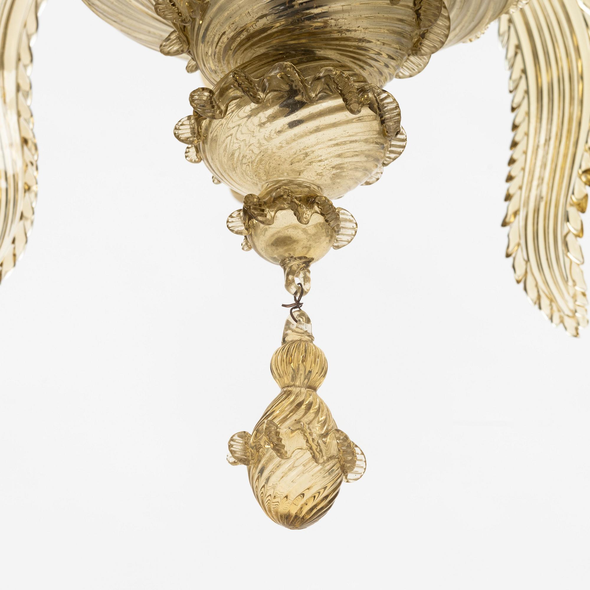 A Venetian chandelier, Italy mid 20th century.