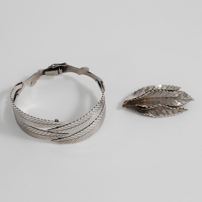 GERTRUD ENGEL, A Michelsen, Stockholm, 1953. a brooch and a bracelet.