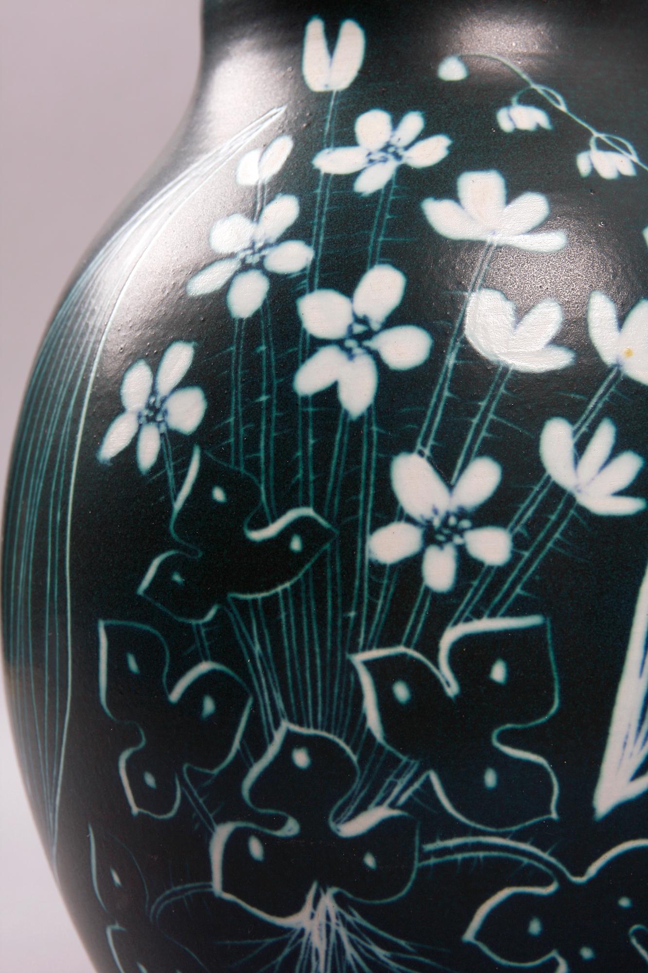 VAS, stengods, Hertha Bengtsson, Rörstrand.