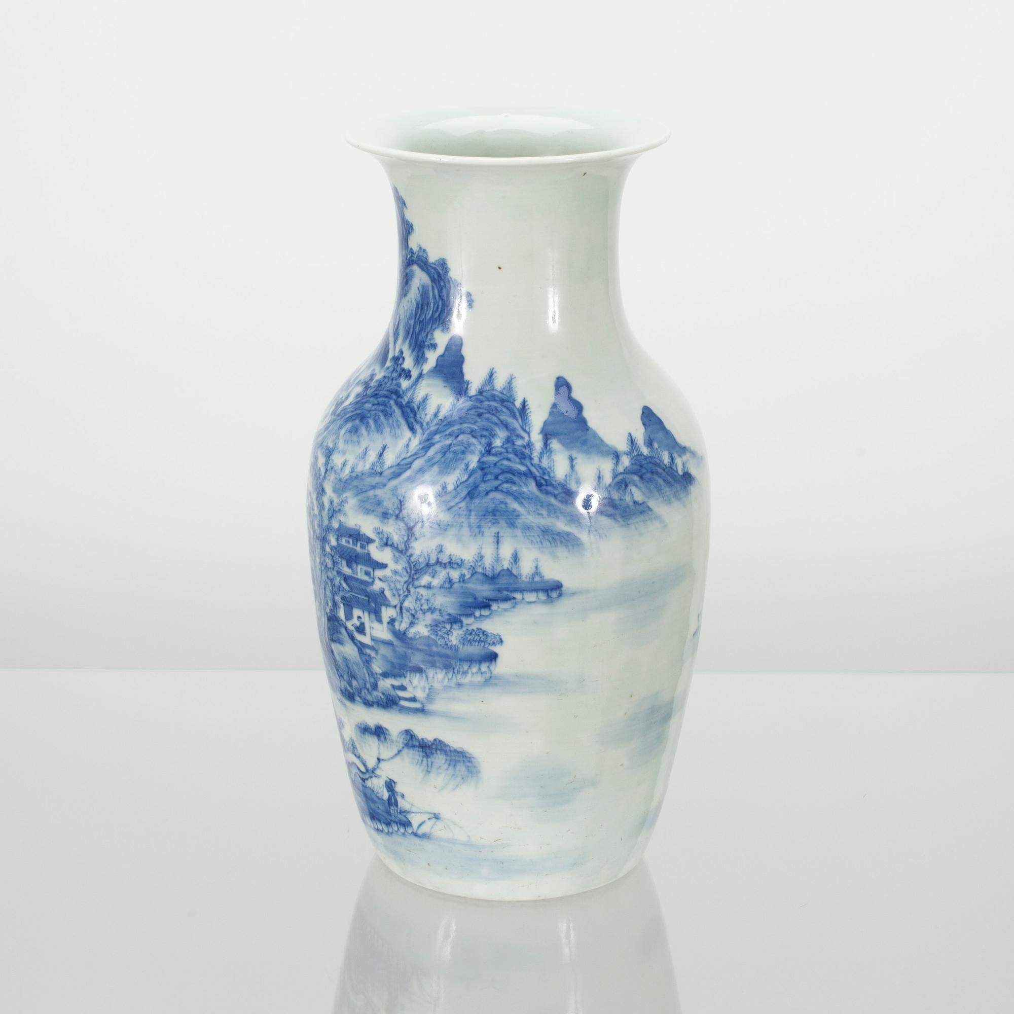 GOLVVAS, porslin, Kina 1800-talets slut.