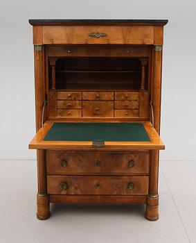 CHIFFONJÉ, Frankrike, 1800-talets mitt.