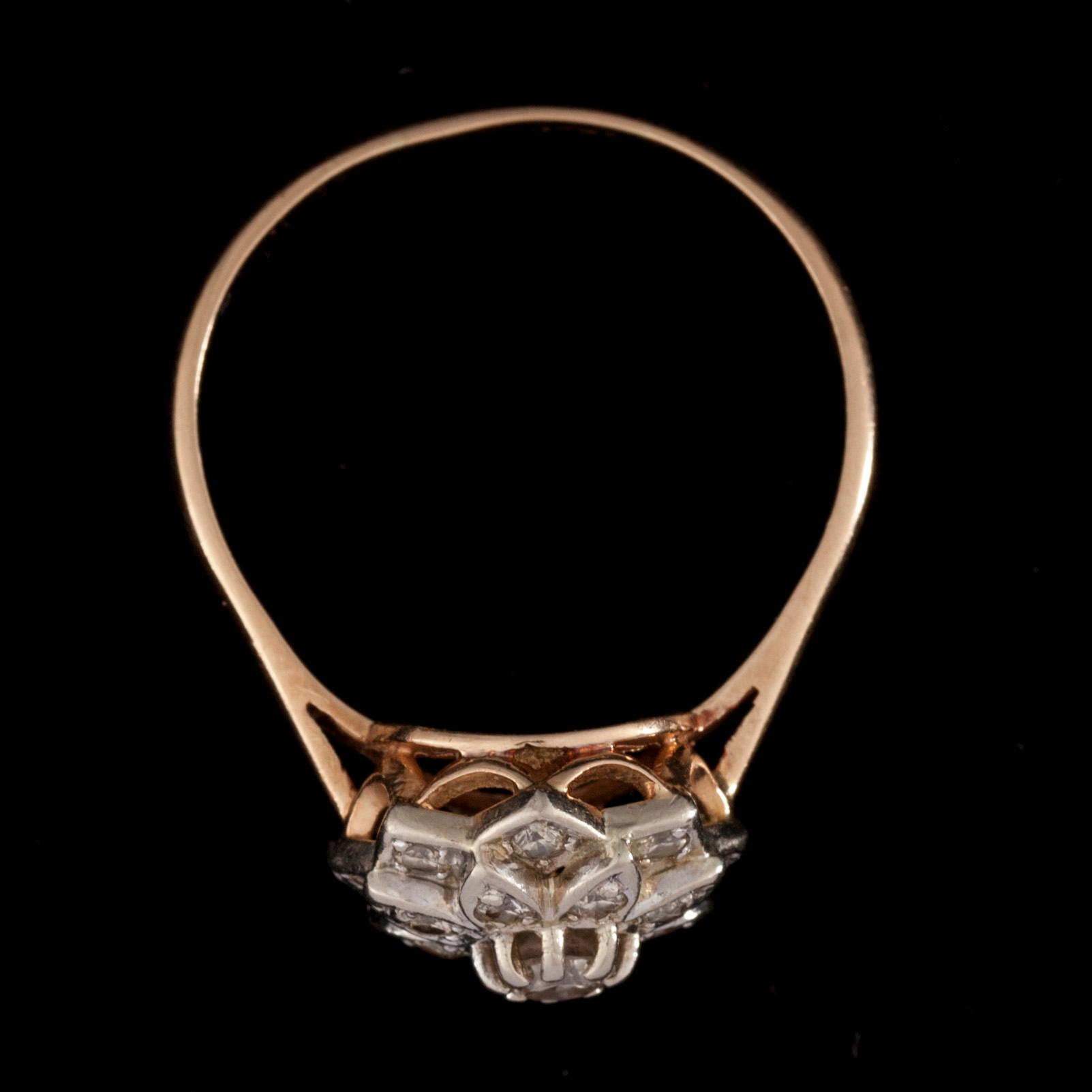 RING, 14K guld, briljantslipade diamanter. Vikt ca 3,6 g.