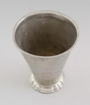 BÄGARE, tenn, Gustaf Lundwall, Jönköping 1756.