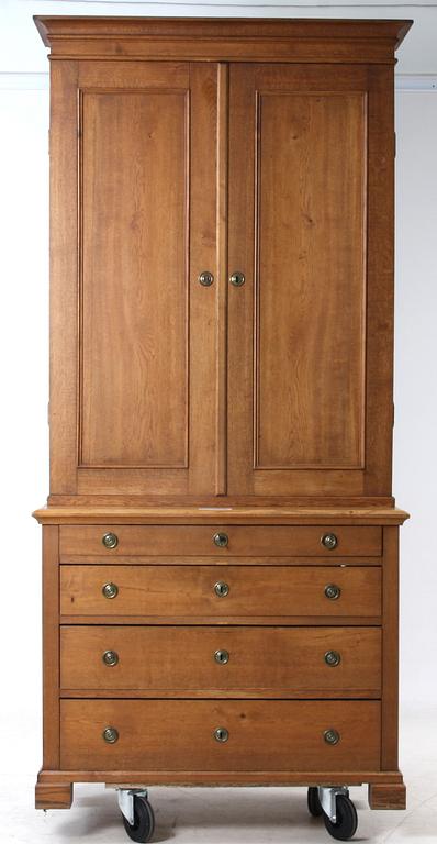 SKÅP, gustaviansk stil, 1800/1900-tal.