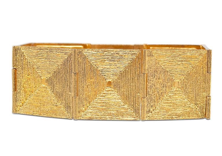 Björn Weckström, A GOLDEN BRACELET "RUUTU".