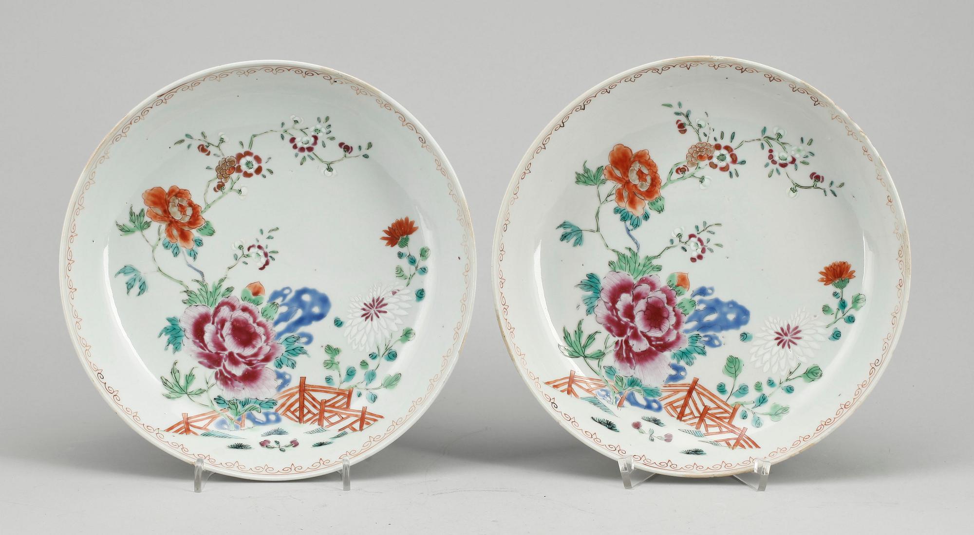 SKÅLFAT, två par, porslin, Kina Qingdynastin, Qialong 1736-95.