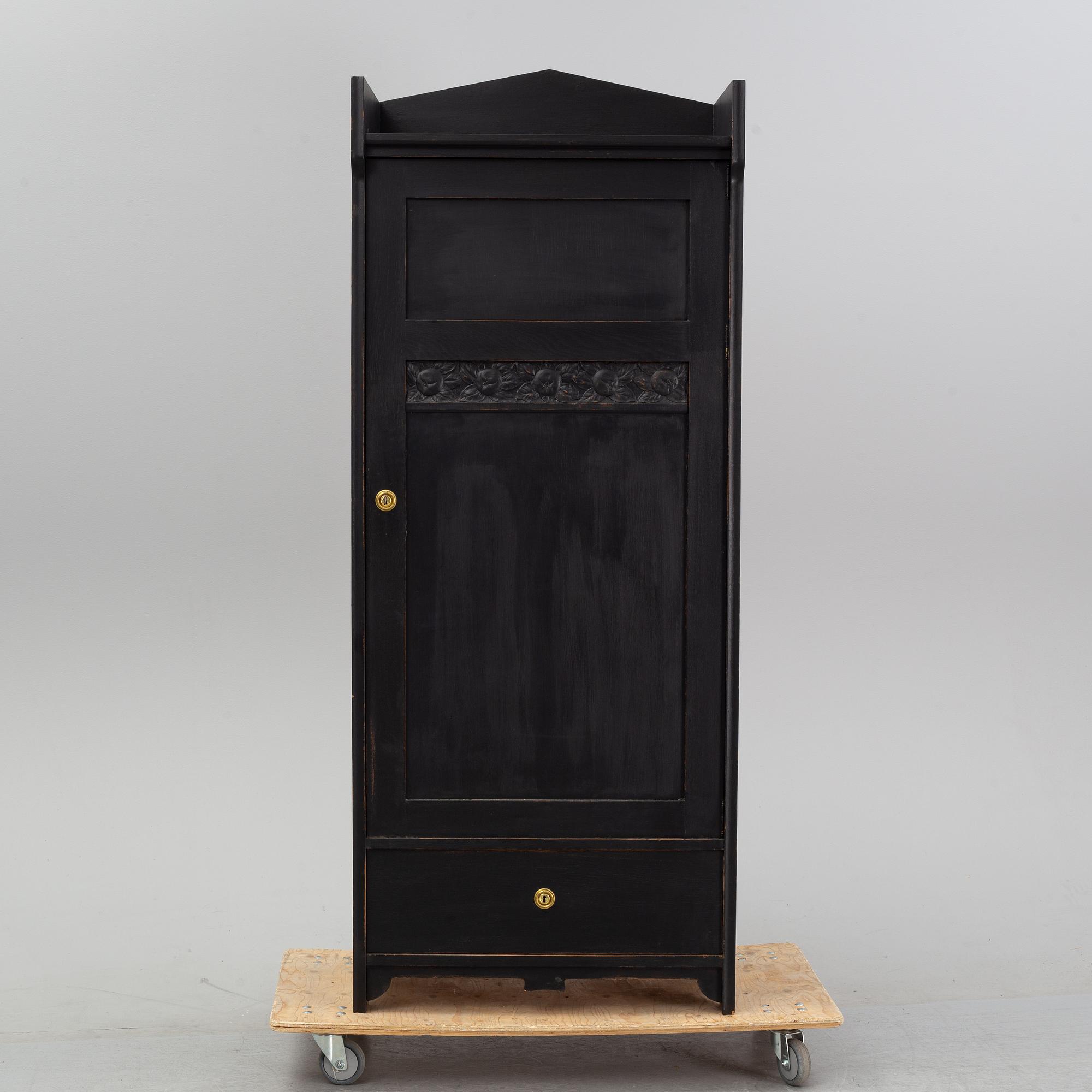 An early 20th Century painted cabinet.