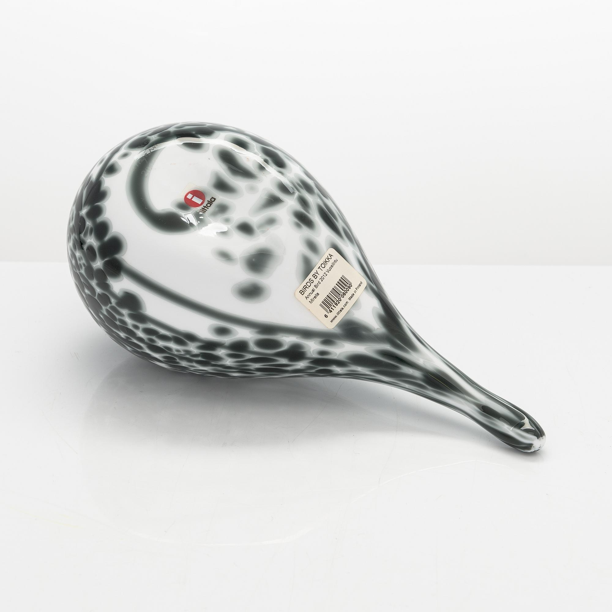 Oiva Toikka, annual glass bird, signed O. Toikka Nuutajärvi 2012.