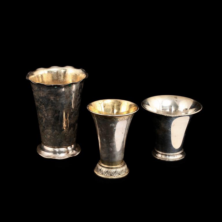 BÄGARE, 3 st, silver, MGAB och ASN, 1940-tal. Vikt 375 g.