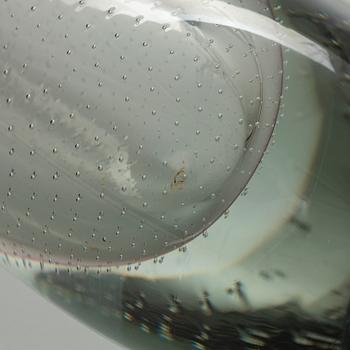 Gunnel Nyman, A glass vase signed, G. Nyman, Nuutajärvi Notsjö.