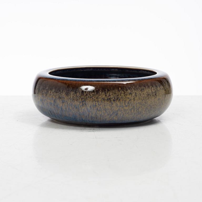 Carl-Harry Stålhane, a stoneware bowl and two miniature vases, Rörstrand, Sweden.