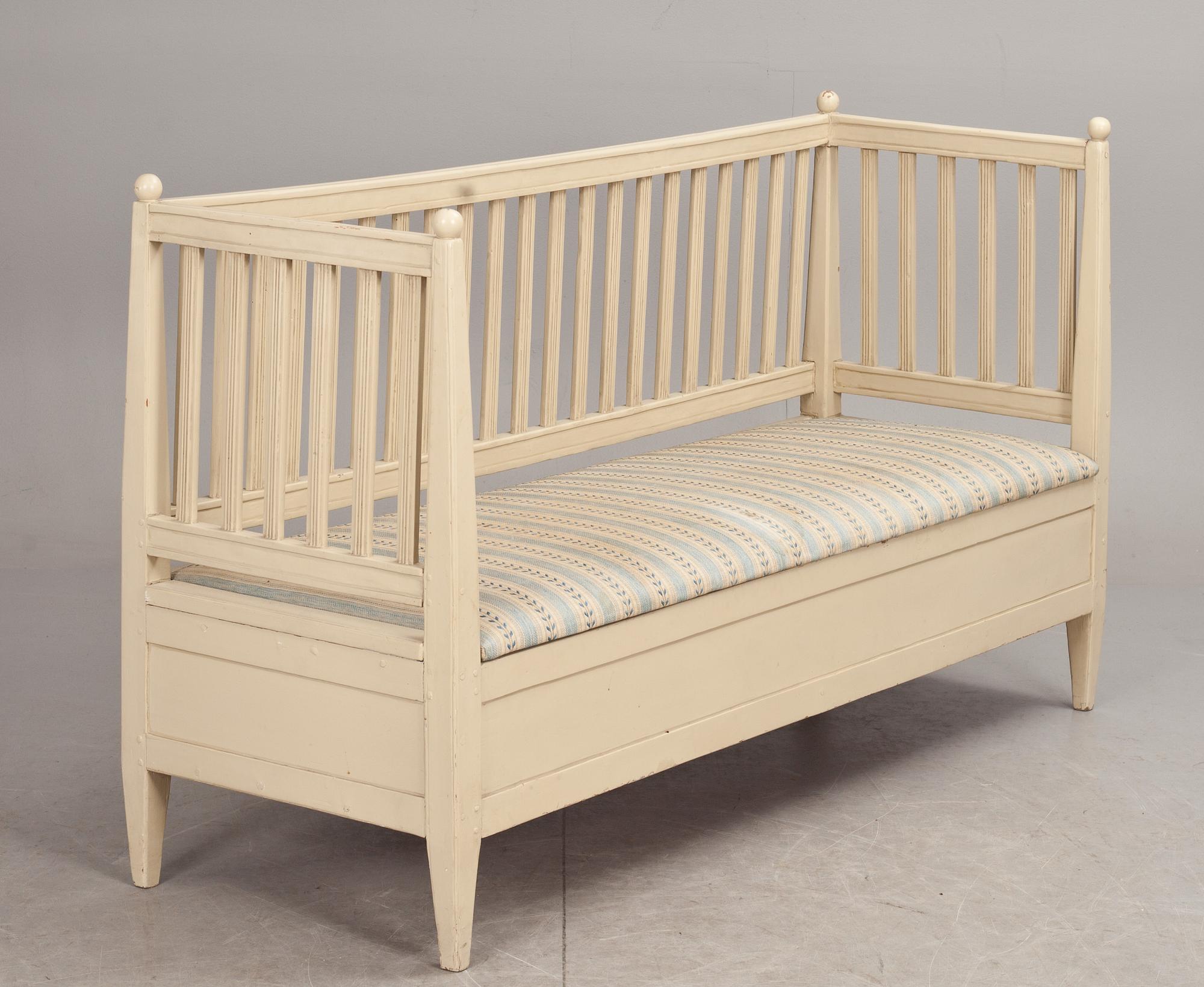 SOFFA, sengustaviansk. 1800-tal.