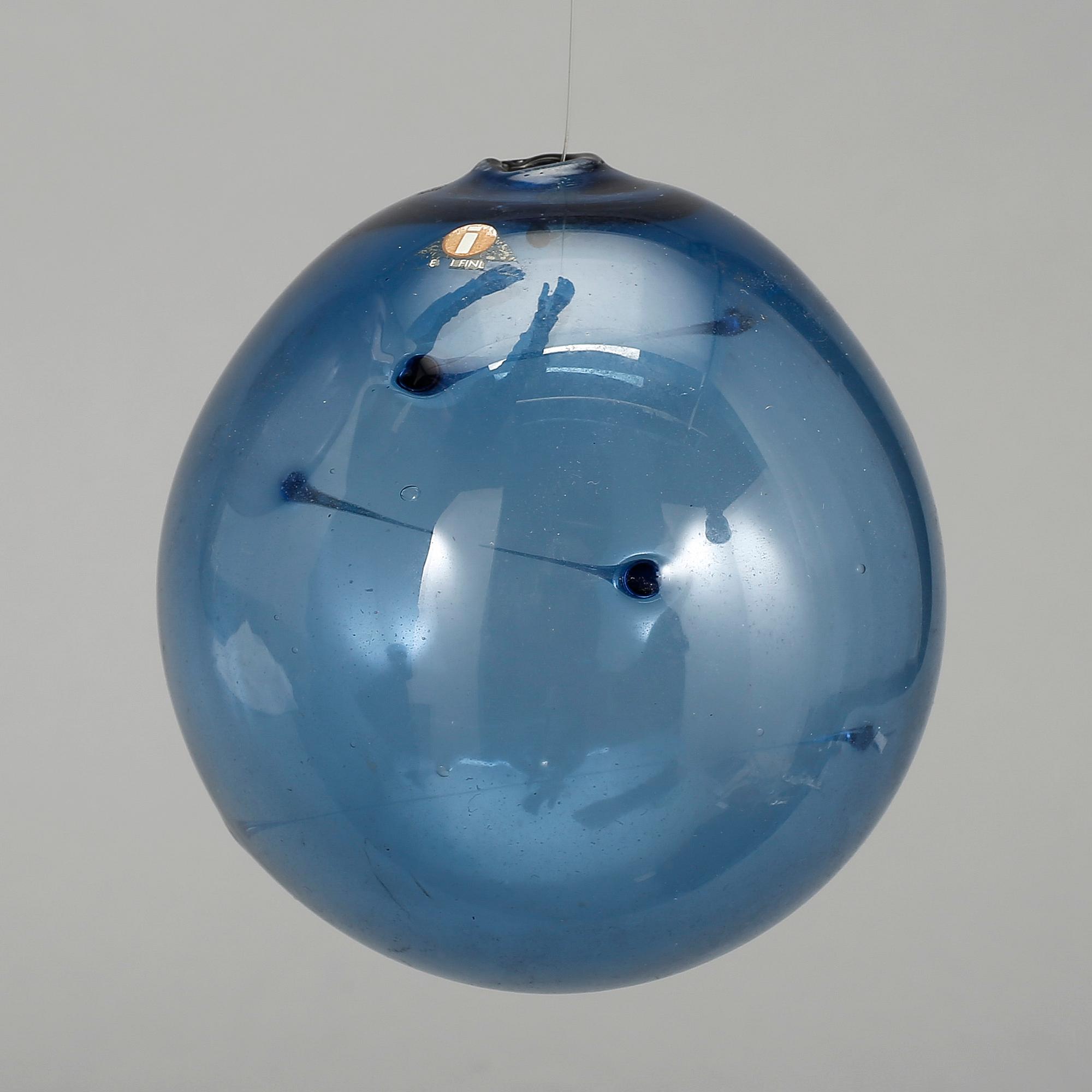 KONSTGLAS, 2 st, "Solbollar", Timo Sarpaneva, Iittala 1960-1970-tal.