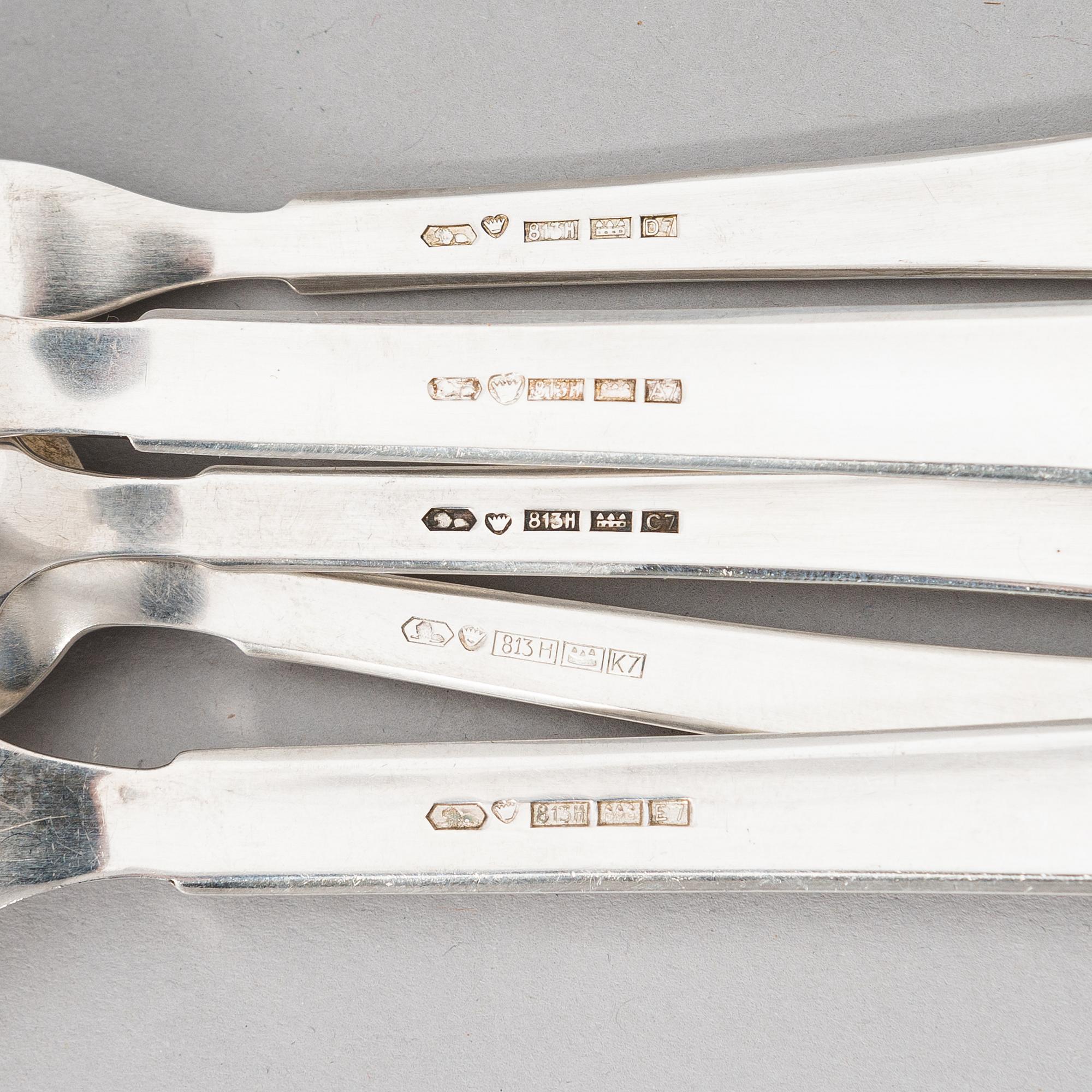 A 39-piece set of 'Jousi' (Bow) silver cutlery, Kultakeskus, Hämeeninna 1953-1966.