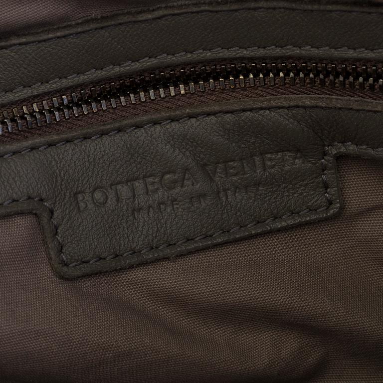 VÄSKA, Bottega Veneta.