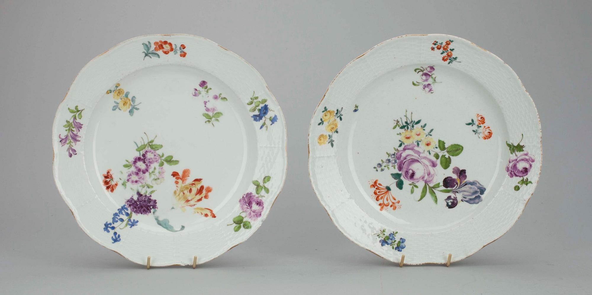 TALLRIKAR, 4 st, porslin, Meissen, 1700-tal.