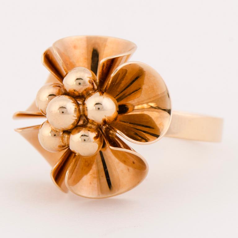 AN ELIS KAUPPI RING,  14K guld. Kupittaan Kulta, Turku 1973.