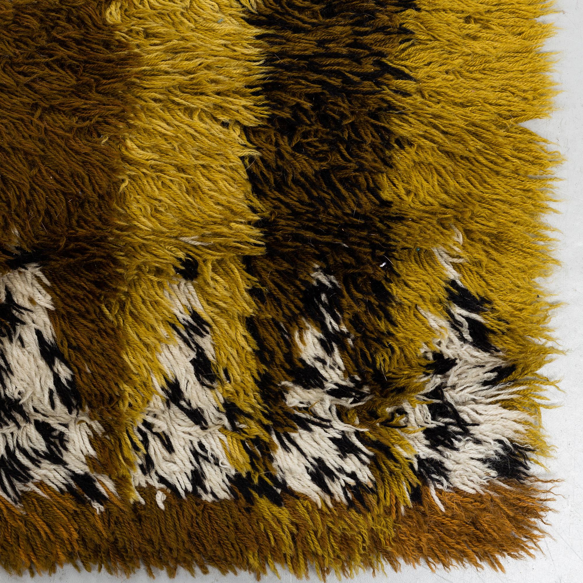 A CARPET, "Stegeborg", a machine made knotted pile (rya), Marianne Richter, ca 230 x 166 cm.