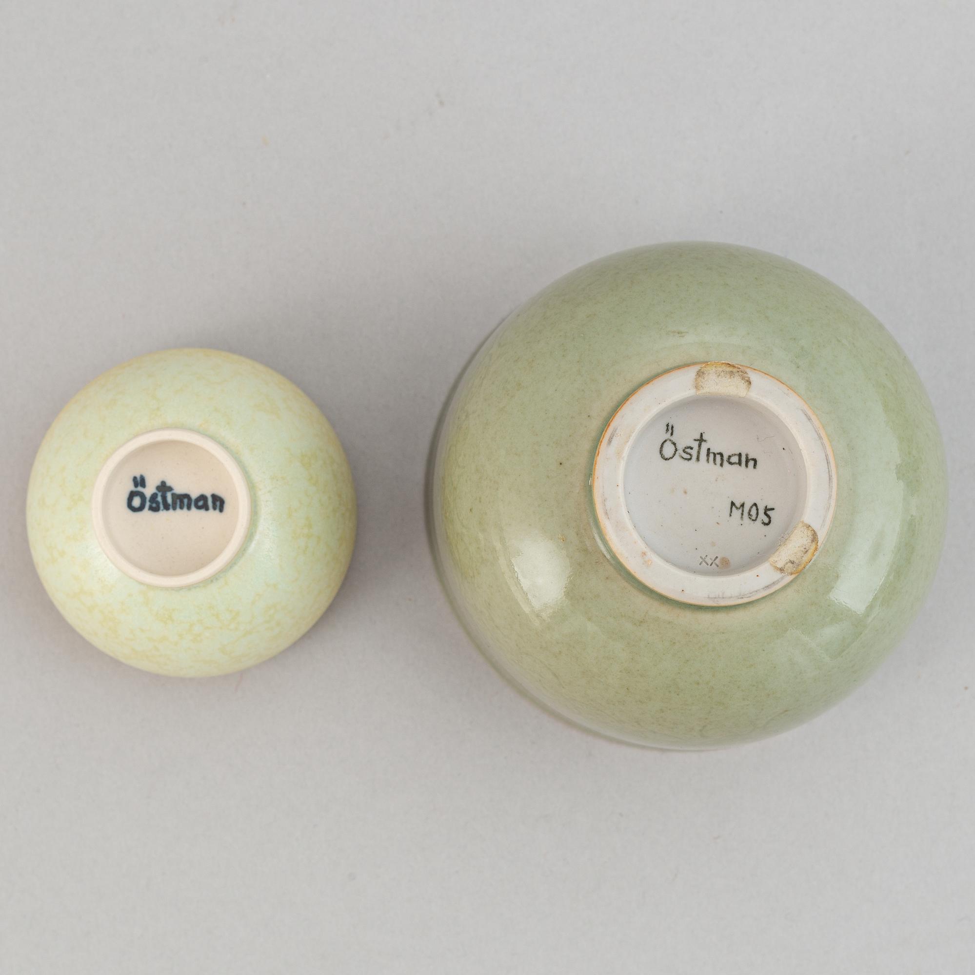 Lasse Östman, a set of four stoneware vases and two bowls.