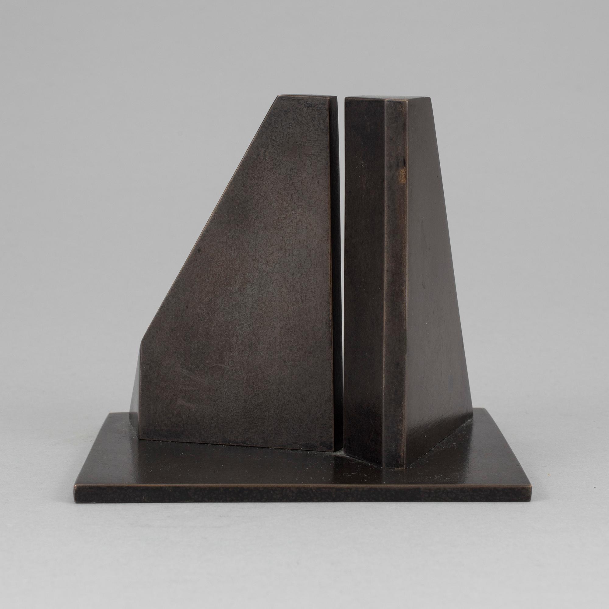 CARL MAGNUS, a bronze sculpture. Signed and numbered 8/8.