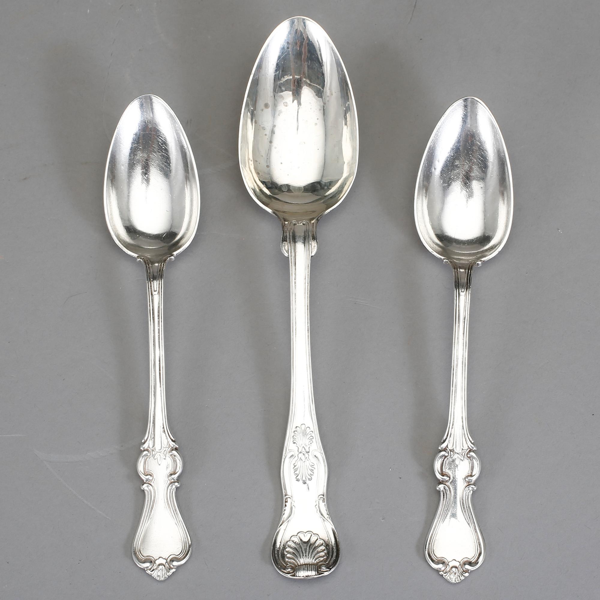 PARTI SKEDAR, 6+3, silver, bland annat 3 st av modell "Olga", 1800-tal samt 1900-talets mitt. Vikt ca 418 g.