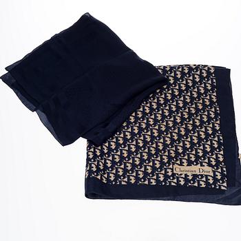 SCARFAR, 2 st, Christian Dior.