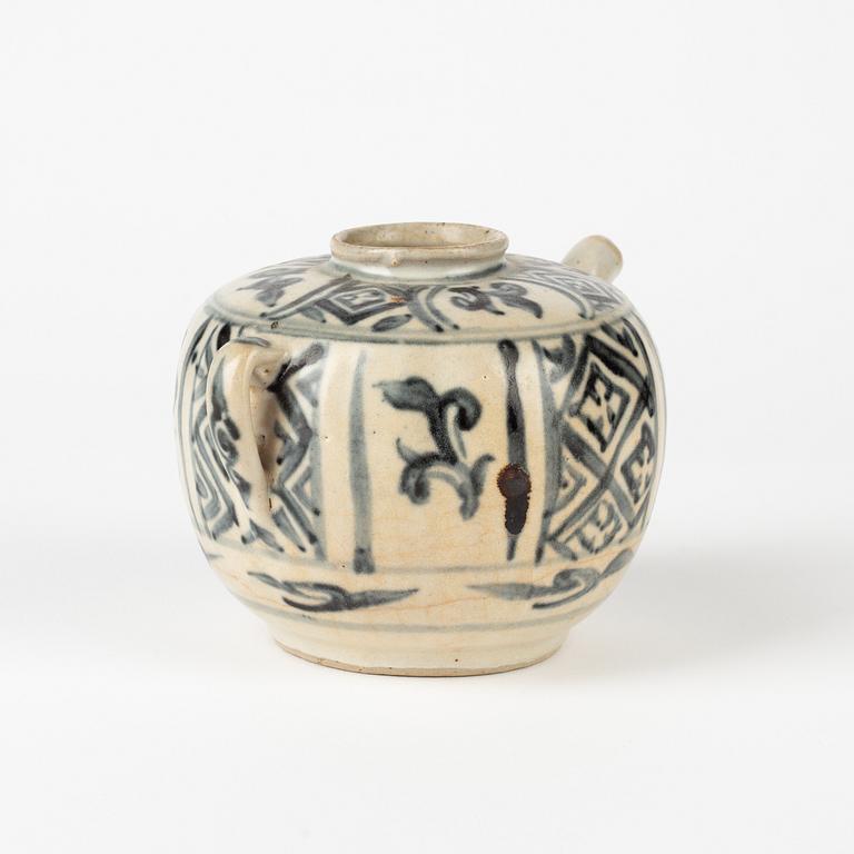 A blue and white pot, Thai, Sawankhalok, 14th/17th Century.