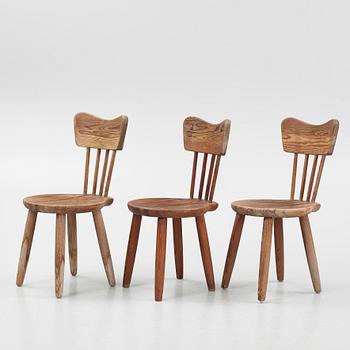 Torsten Claesson, a set of three pine chairs, Steneby Hemslöjd, 1940's.