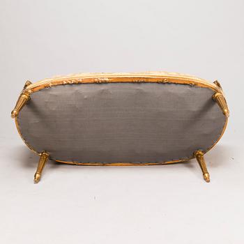 SOFFA, sk. badkarssoffa, gustaviansk stil, kring år 1900.