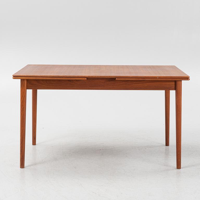 Nils Jonsson, a model 'Bjärni' dining table, Bra Bohag, Troeds, 1960's.