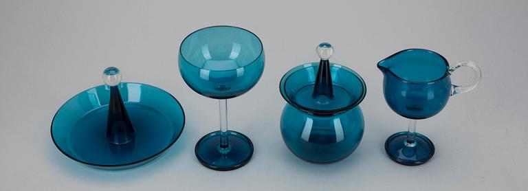 SERVIS DELAR, 4 st, glas "Harlekin", design Nanny Still, Riihimäen Lasi 1958-1968.