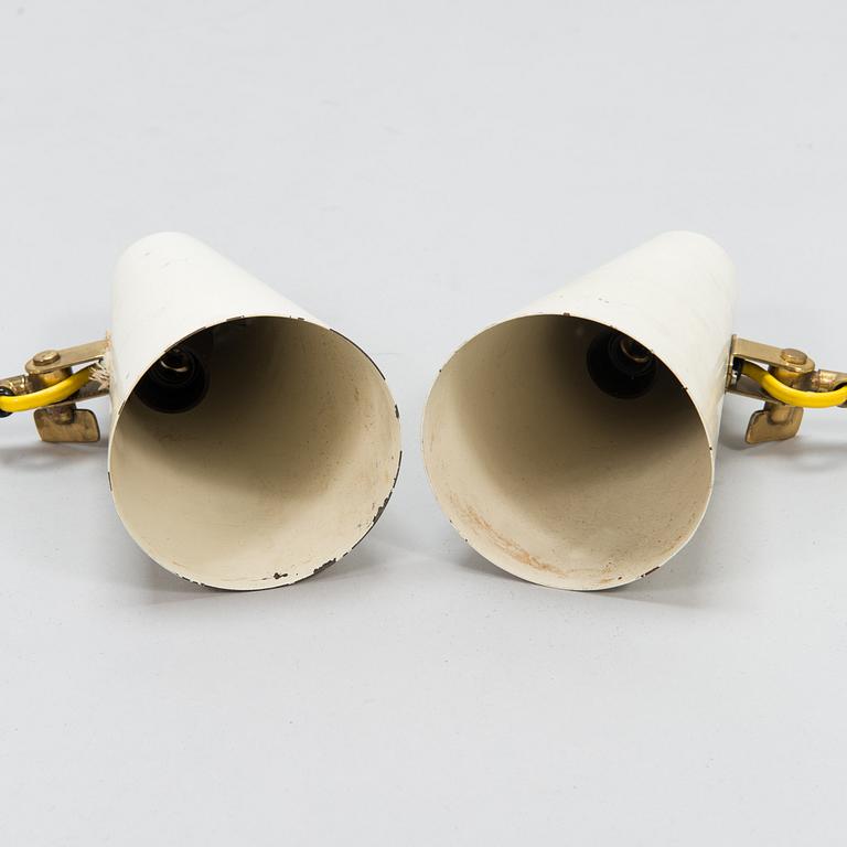 PAAVO TYNELL, Two mid-20th century '9459' wall lights for Taito.