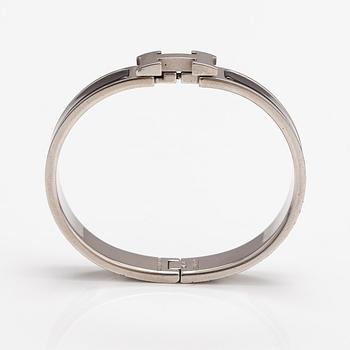 Hermès, armband, "Clic H PM", silverfärgad metall och svart emalj.