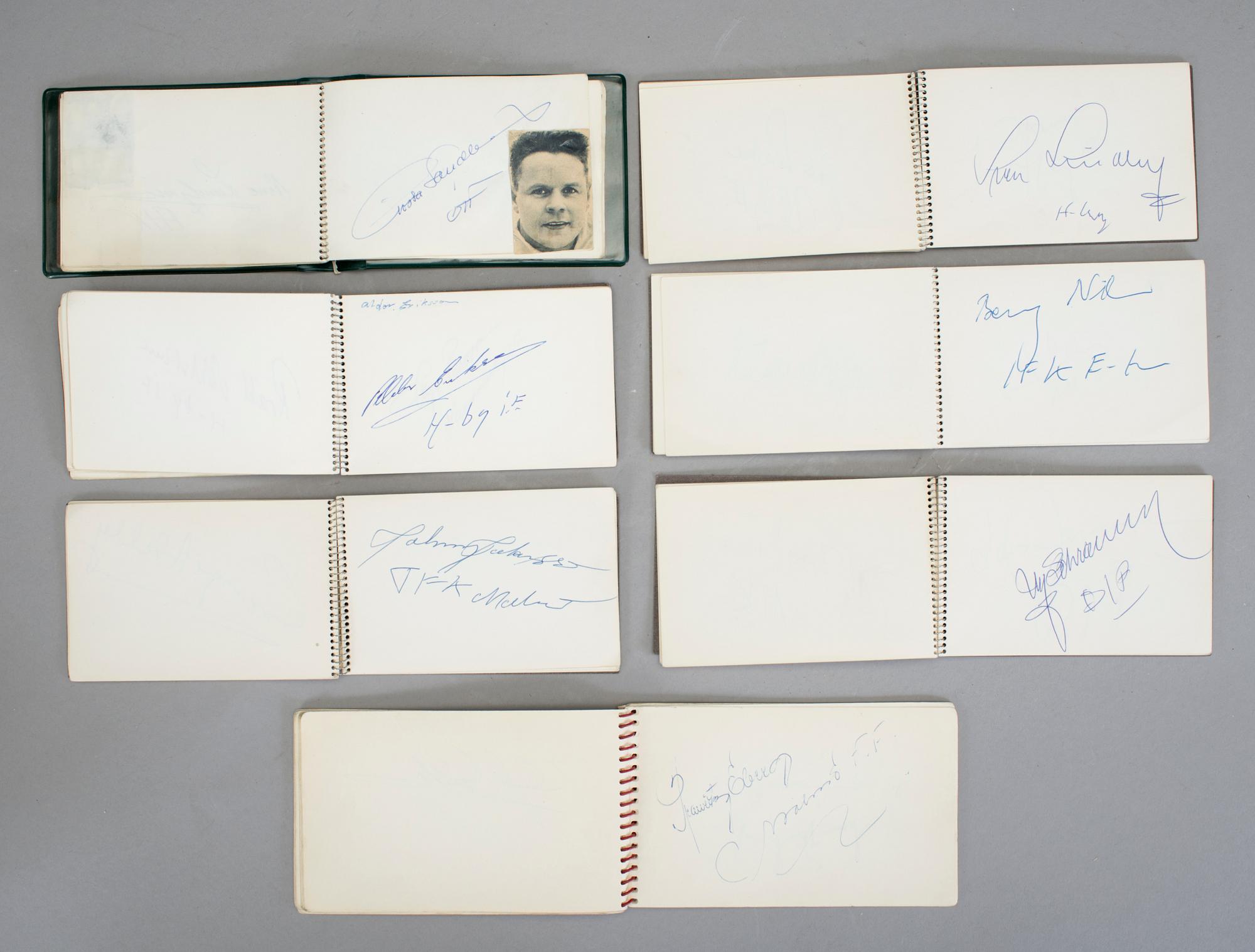 SAMLING FOTBOLLSAUTOGRAFER, bla Ryska landslaget -64, Benfica, Nacka Skoglund, Prawitz Öberg, 1960-70-tal.