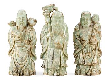 A set of three 20th cent nefrit figurines.
