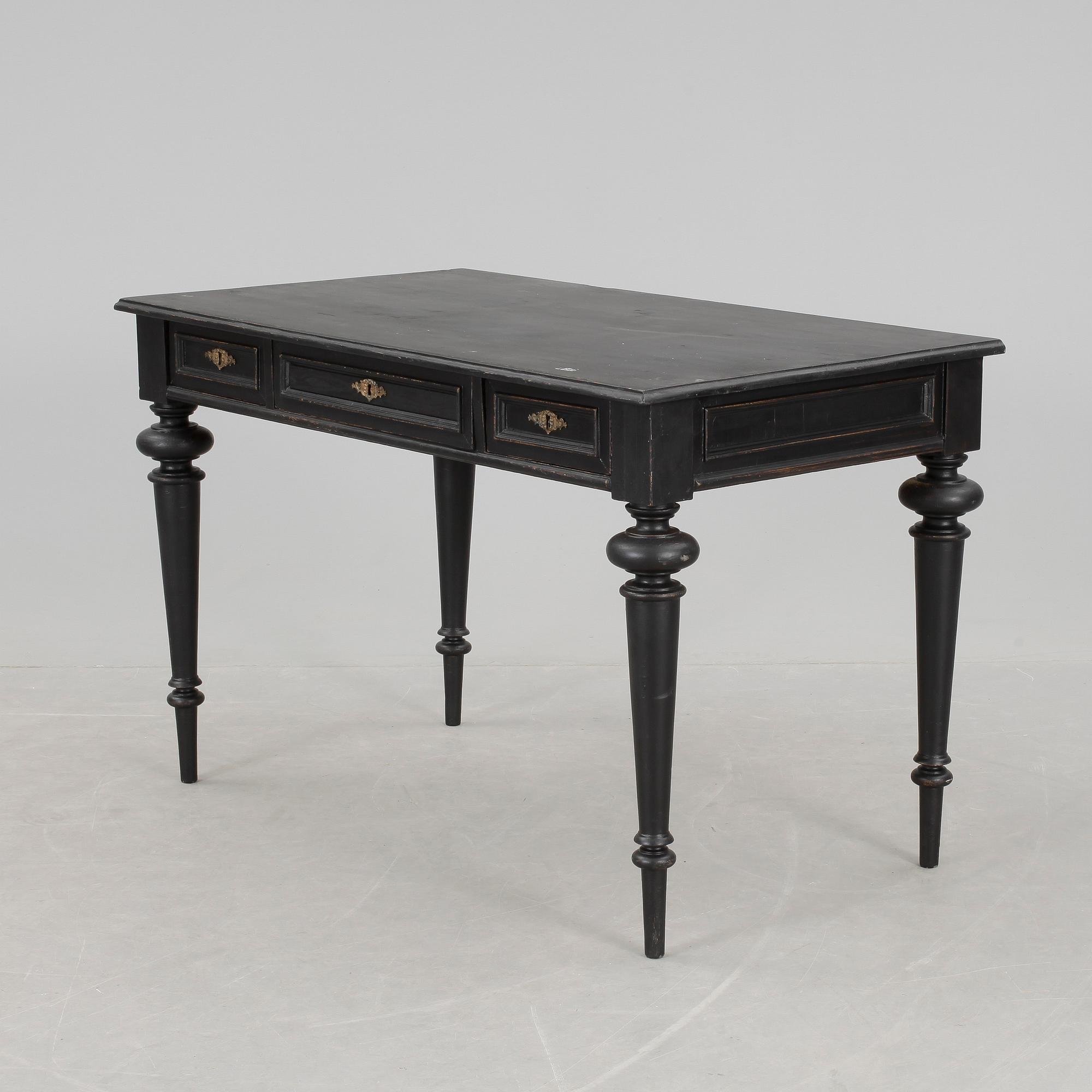 SKRIVBORD, nyrenässans, 1800-talets slut.