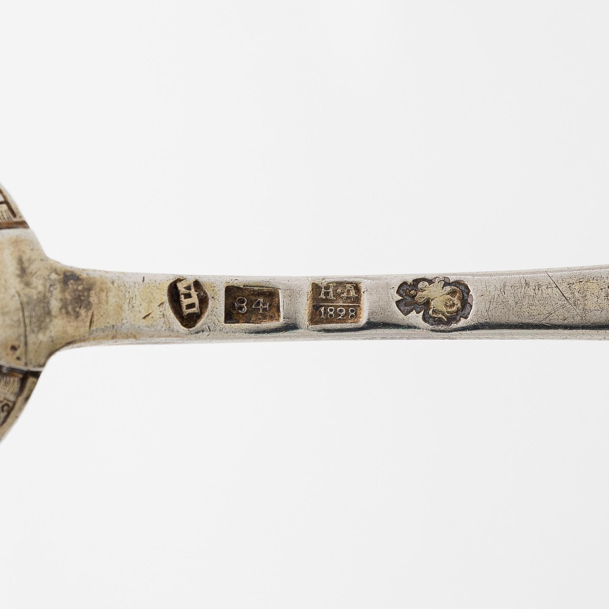 Teelusikoita, 4 kpl, hopeaa, niello, Moskova 1828.