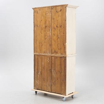 Drawer compartment with overhead cabinet, late 19th Century.