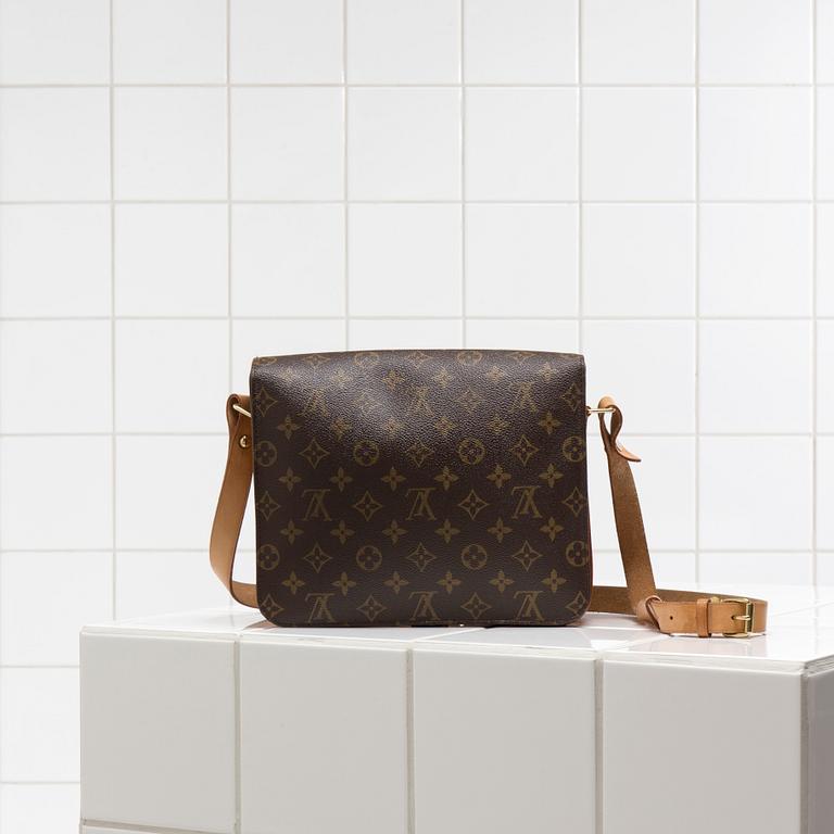 SHOULDER BAG, "Cartouchiere", Louis Vuitton.