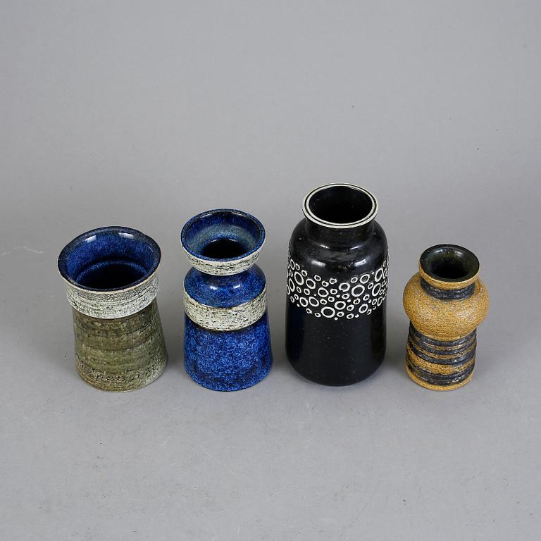 VASER, 4 st, stengods, Britt-Louise Sundell, Gustavsberg Studio samt Gustavsberg. 1950/60-tal.
