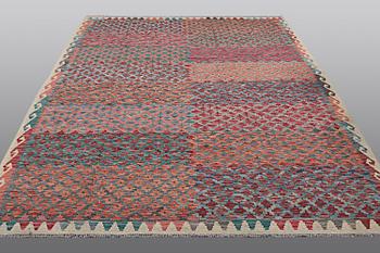 Matto, kilim, ca 288 x 209 cm.