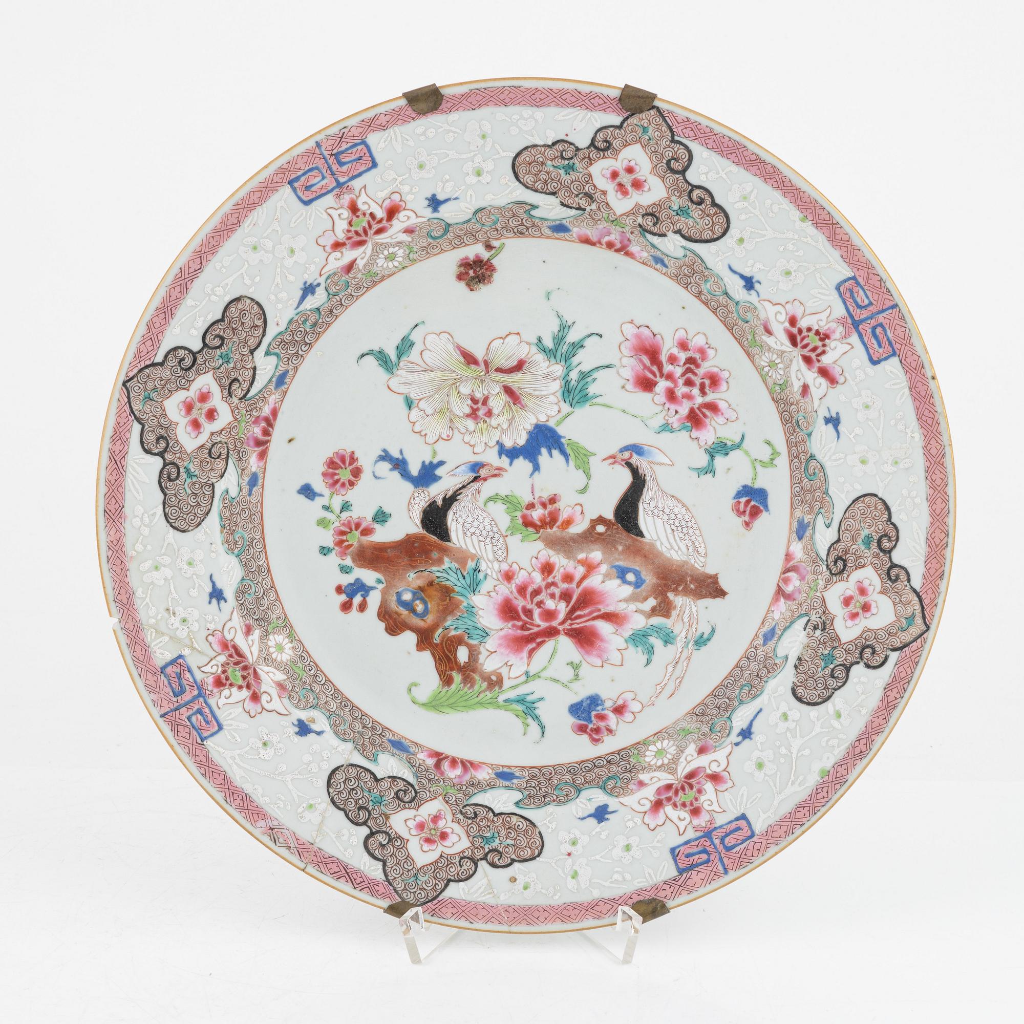 Five porcelain plates, China, 18th century and late Qing dynasty.