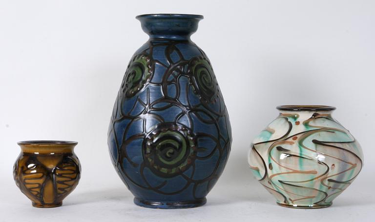 VASER, 3 st, porslin, Herman Kähler, Danmark.