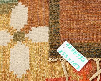 Ulla Parkdal, matta, rölakan, "Solbacka", ca. 235 x 163 cm.