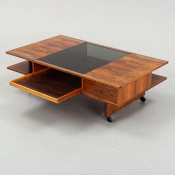 Torbjørn Afdal, a rosewodd veneered coffee table, Haug Snekkeri A/S, Bruksbo, Norway, 1960's/70's.