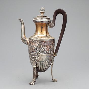 KAFFEKANNA, silver, empire, Adolf Zethelius, Stockholm 1831. Ca 875 g.