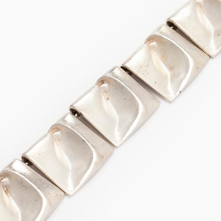 Björn Weckström, kaulaketju, "Planetaariset laaksot", hopea.