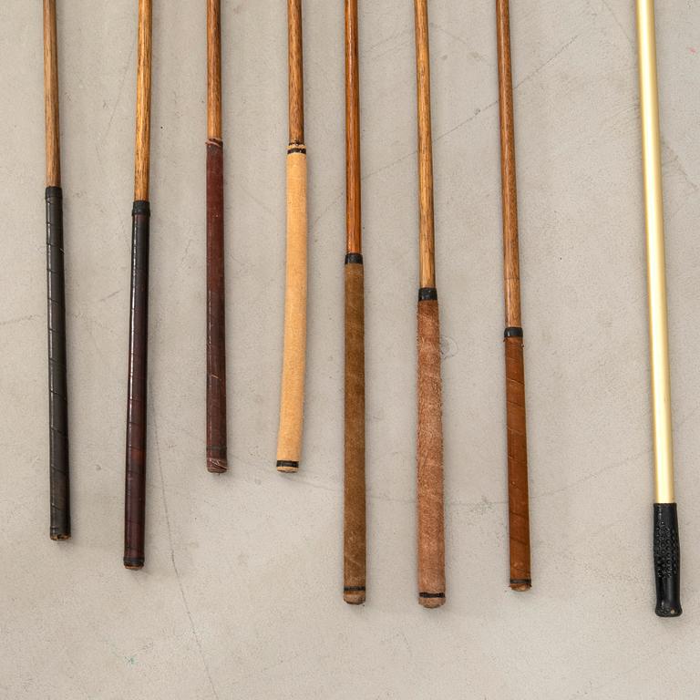 Golf clubs with bag Scotland first half of the 20th century.