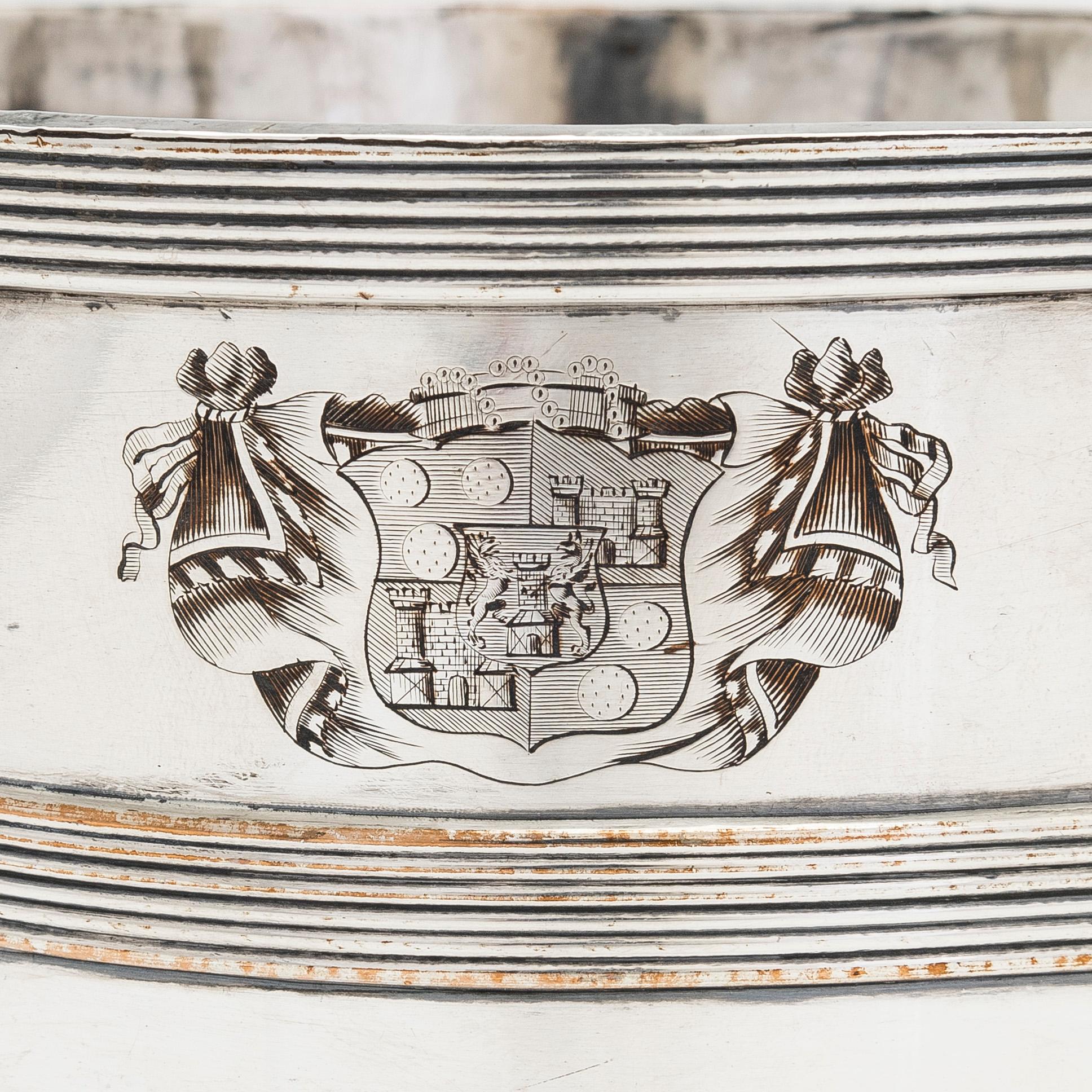 Vinkylare, försilvrad, England, 1800-talets första hälft.